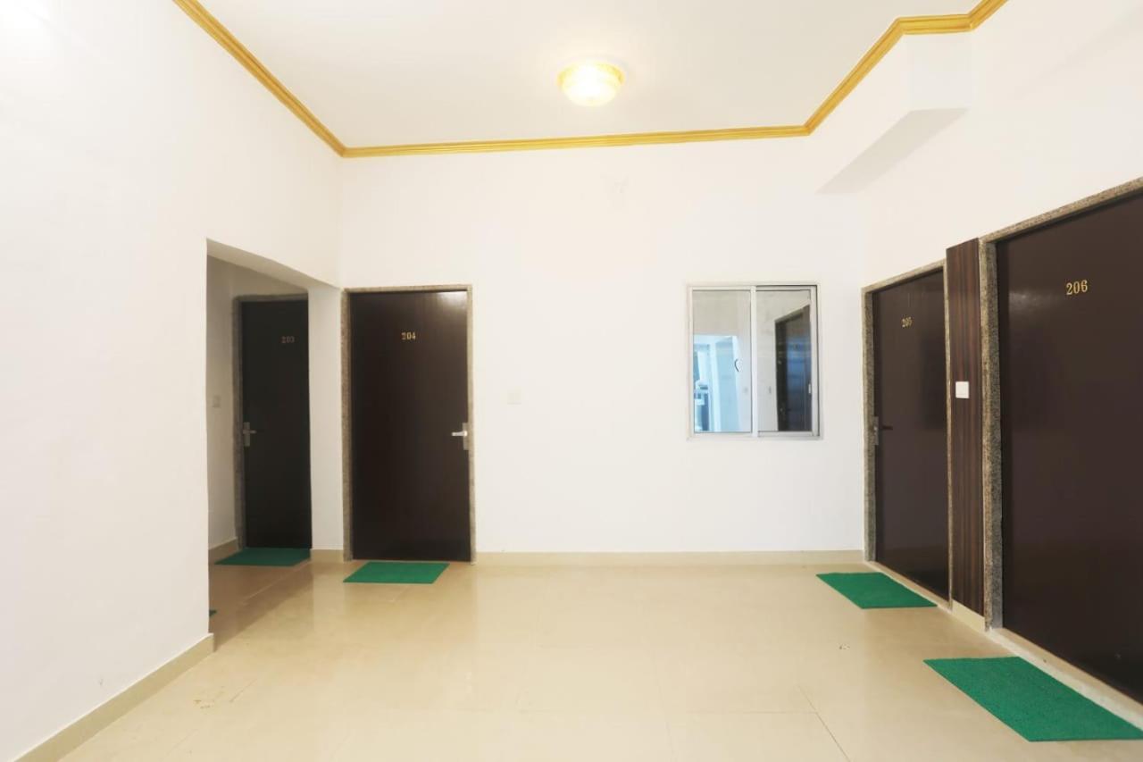 Central Hotel Khajurāho Dış mekan fotoğraf